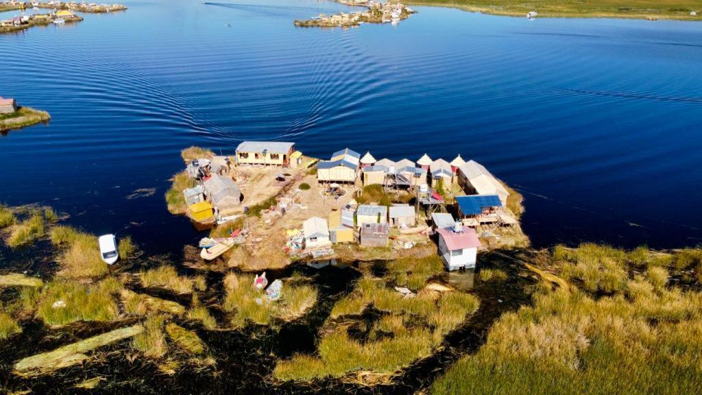 Hotel Uros Aruma-Uro On Uros Floating Islands Puno Exterior foto